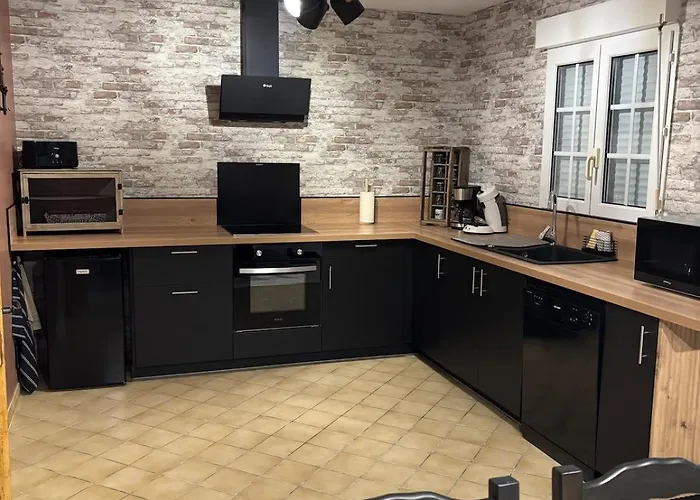 Casa vacanze Les Rolliannes Maison Au Village